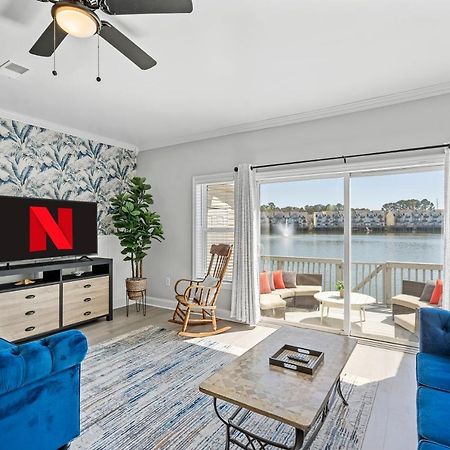 ☆Live On The Water! Lake Palmetto Palm W/ Patio - 10Min To Downtown & Beaches☆ Charleston Exterior photo