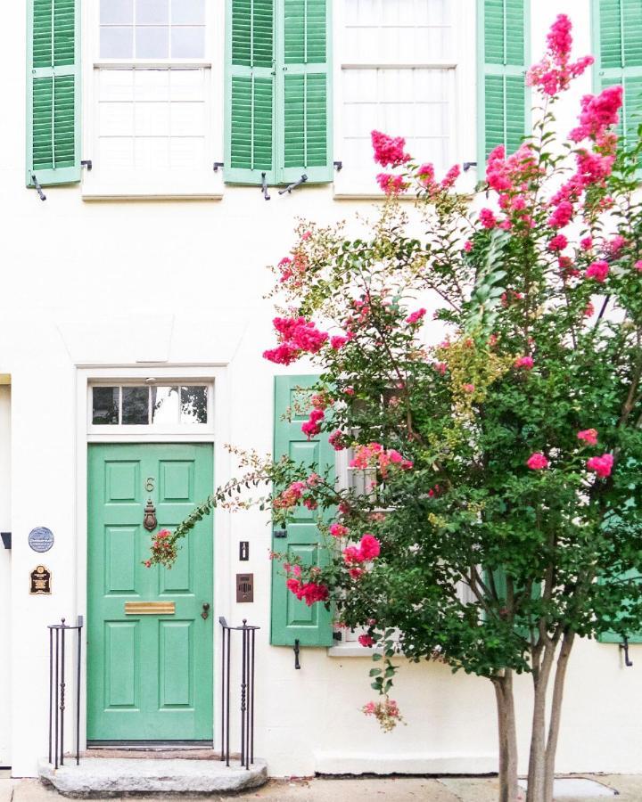 ☆Live On The Water! Lake Palmetto Palm W/ Patio - 10Min To Downtown & Beaches☆ Charleston Exterior photo